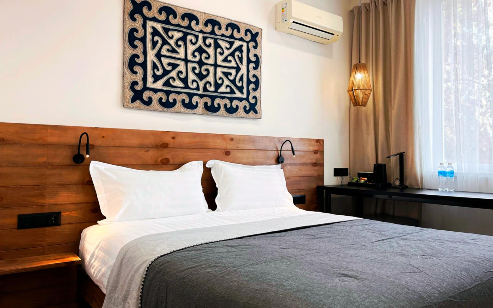 Double Room — Photo 1
